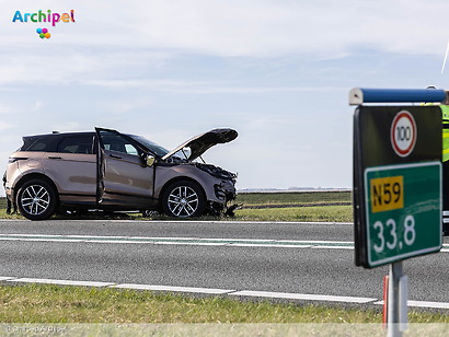 Politie zoekt getuigen na frontale aanrijding op N59