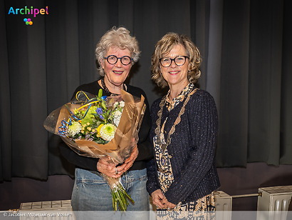 Nel van Engen-Kuijper uit Melissant ontvangt zilveren gemeentepenning