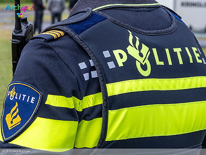 Politie houdt verkeerscontrole in Sommelsdijk