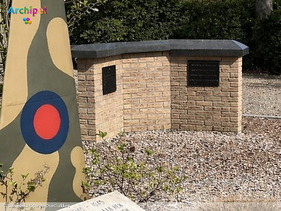 Indiëmonument verplaatst naar begraafplaats Sommelsdijk