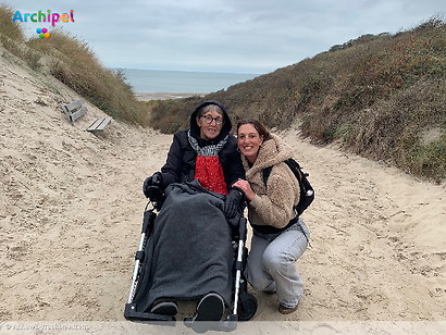 Wandelen met een missie: Sommelsdijkse zamelt duizenden euro's in voor MS